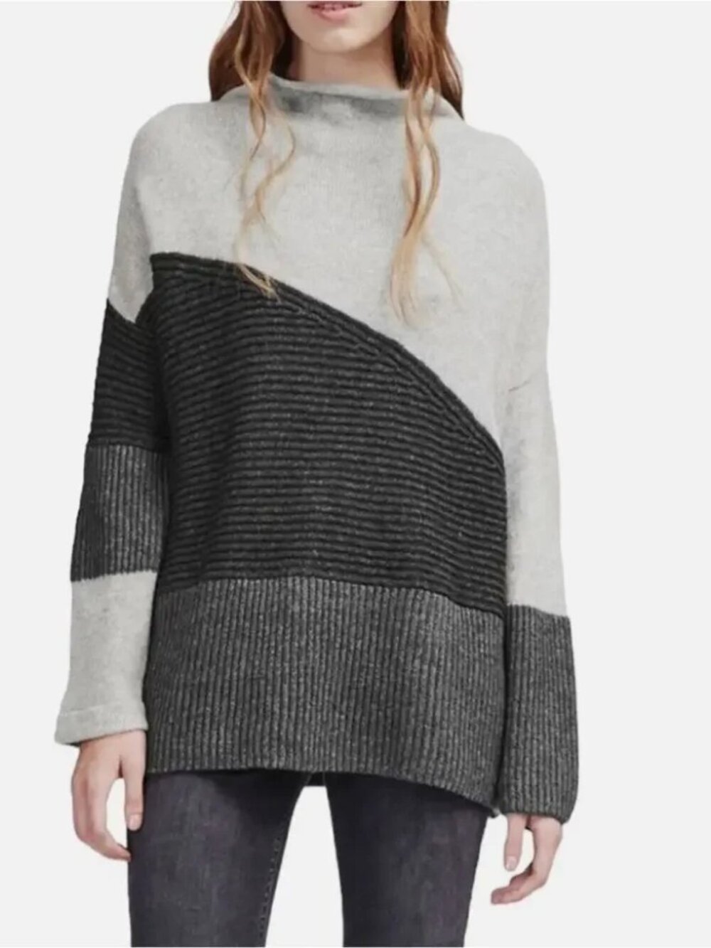 French Connection Light Gray Knit Fabric